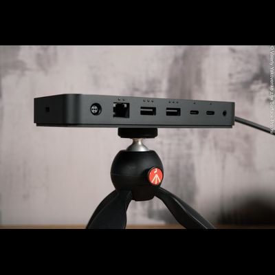 Док-станция Microsoft Surface USB4 Dock