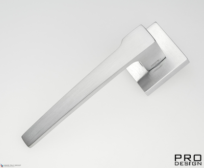 Дверная ручка Venezia Unique "SYDNEY" матовый хром