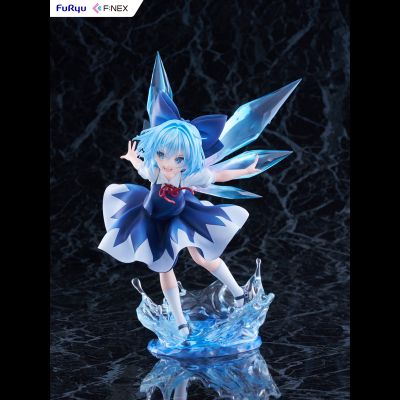 Фигурка 1/7 Чирно (Cirno by Uuzan)