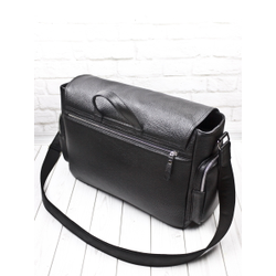 Кожаная мужская сумка Toara black (арт. 5058-61)