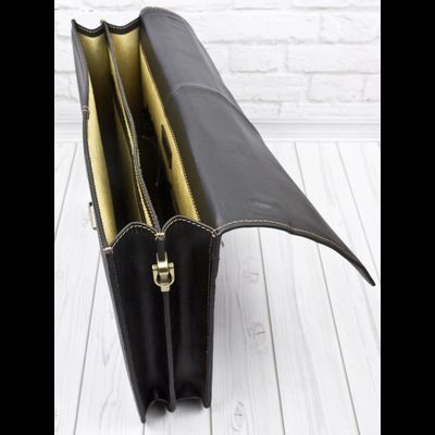 Кожаный портфель Brusado black (арт. 2011-01)