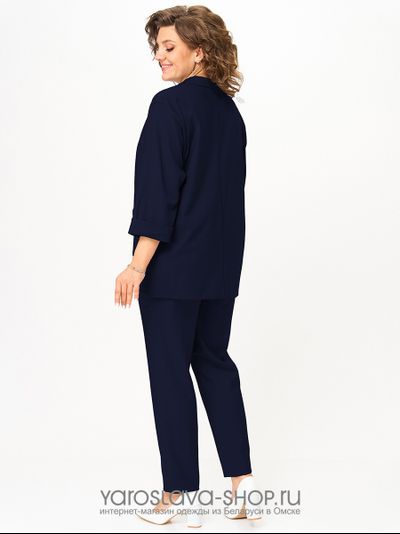 Женский классический костюм костюм в темно-синем цвете
