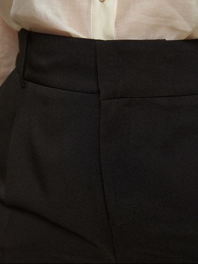 Брюки зауженные классические