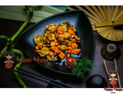 Курица с арахисом  "ГУНБАО" 宫爆鸡丁350гр