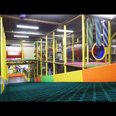 Горка с тюбингами для помещения