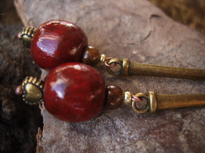 Серьги в стиле бохо "Сказка про волшебные лесные ягоды"