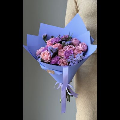 Букет 72 на день влюбленных