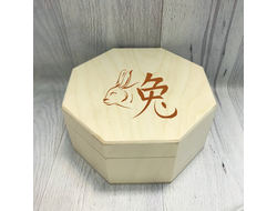 Шкатулка с гравировкой год Кролика №3