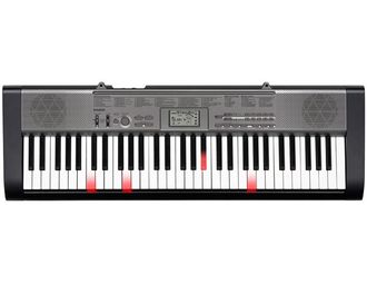 Синтезатор Casio LK-125 с подсветкой клавиш.
