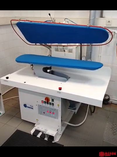 Пресс гладильный Ghidini P88 U3 AP (парогенератор, вакуум, таймер)