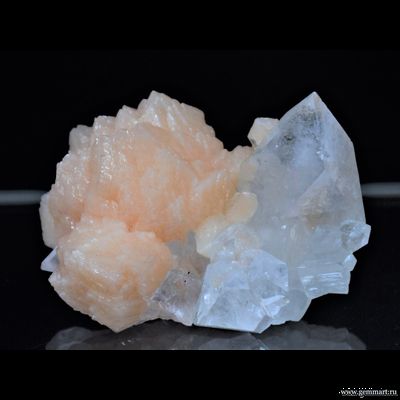 Апофиллит и стильбит (ААА).