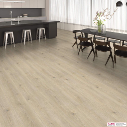 Декор ламината Haro Дуб Контура Каменно-Серый 540266  в интерьере гостиной