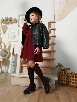 Платье с кружевным воротником