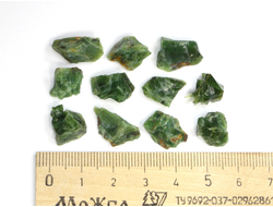 Опал зеленый в ассортименте, Казахстан (12-15 мм, 0,6-0,8 г) №22897