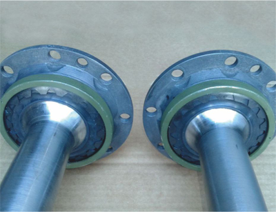 8.10.047 Валик карданный левый в сборе