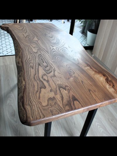 стол из слэбов карагача в тёмной тонировке