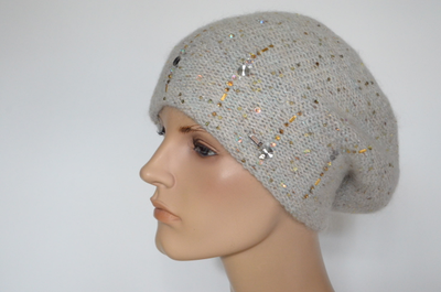 Vizio Италия 1010 берет белый с украшениями