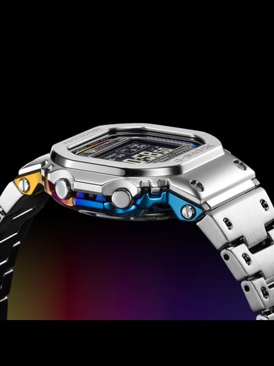 Часы Casio G-Shock GMW-BZ5000RC-1
