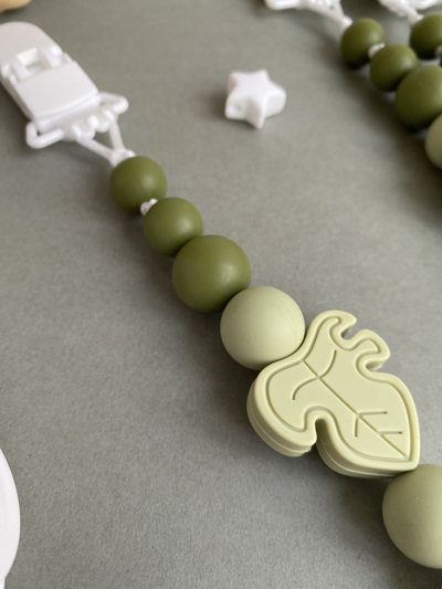 Держатель для пустышки ЛИСТ МОНСТЕРА