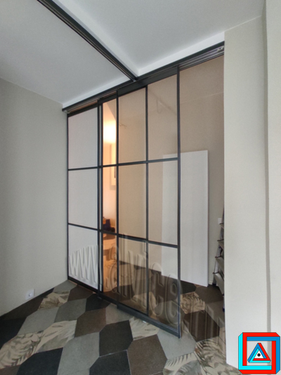 Перегородка-телескоп КАСКАД из 3-х створок в створе проема