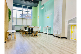 б-р Гагарина 18