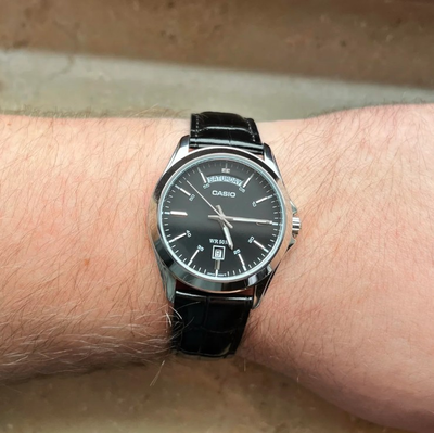 Часы Casio MTP-1370L-1A