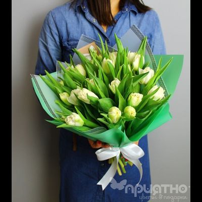 Букет цветов на 8 марта № 728