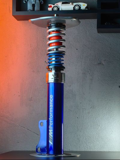 STATIC FINAL: M PERFORMANCE with METAL BASE