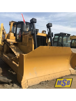 Стекло лобовое на Caterpillar D7R