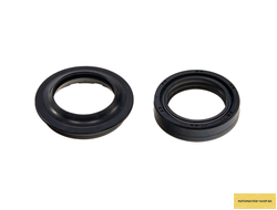 Сальники, пыльники передних вилок