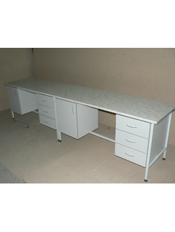 Стол лабораторный (четырехтумбовый) ЛСК-11