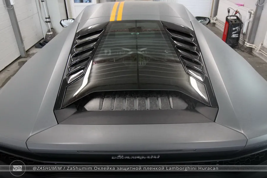 Оклейка защитной пленкой Lamborghini Huracan
