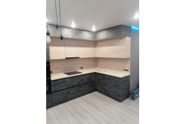 Кухня бетон с антресолями