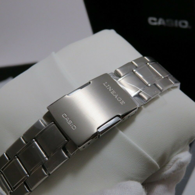 Часы Casio LCW-M100TSE-1A2