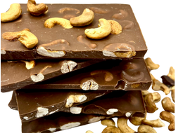 Молочный шоколад с кешью