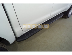 Пороги алюминиевые с пластиковой накладкой (карбон черные) 1920 мм ТСС для JAC T8 Pro 2020-