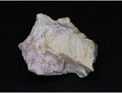 Гакманит (Содалит), светится в УФ, Россия, Мурманская обл. (31*30*12 мм, вес: 8,9 г) №26742