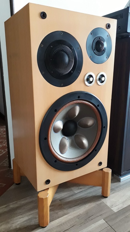 victor SX-7