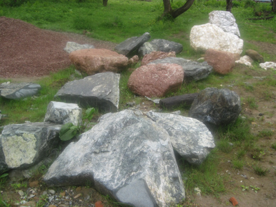 Камни валуны для ландшафта