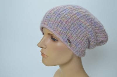 Итальянская шапка для женщин зима 2025