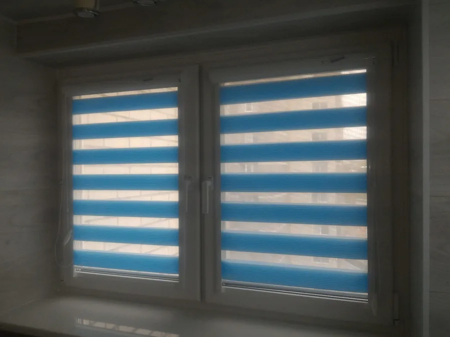 рулонные шторы Зебра с монтажом во Владимире, монтаж компания Найс-окна