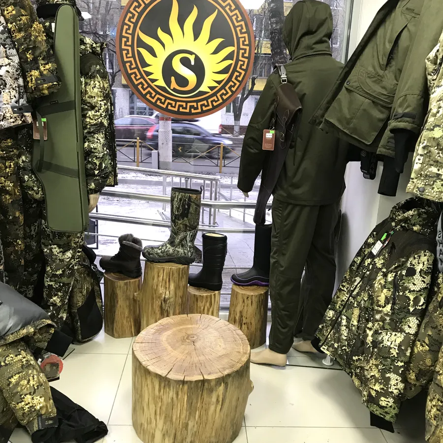 Пни для охотничьего магазина, Химки. Работа spilcenter.com