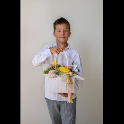 Цветочная композиция учителю / воспитателю № 857