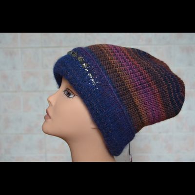 Шапка василькового цвета женская зима 2018 Vizio Италия 5872