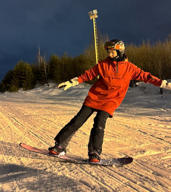 Саша делает тэил пресс