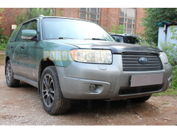 Защита радиатора Subaru Forester II 2005-2008 black верх