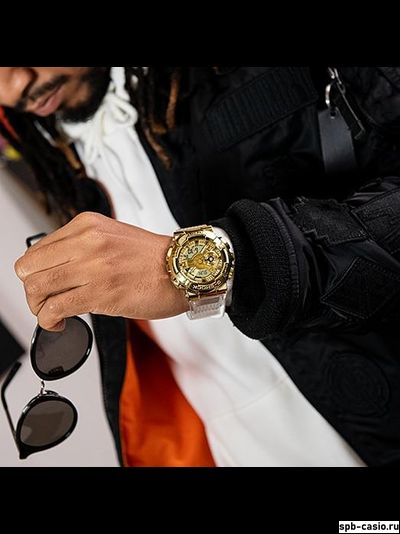 Часы Casio G-Shock GM-110SG-9AER