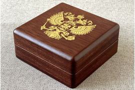шкатулки из дерева на заказ с тиснением