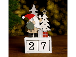 Вечный календарь «Дед Мороз с подарками» 7 × 3,5 × 13 см