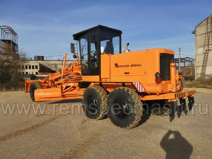 Автогрейдер ГС-14.02